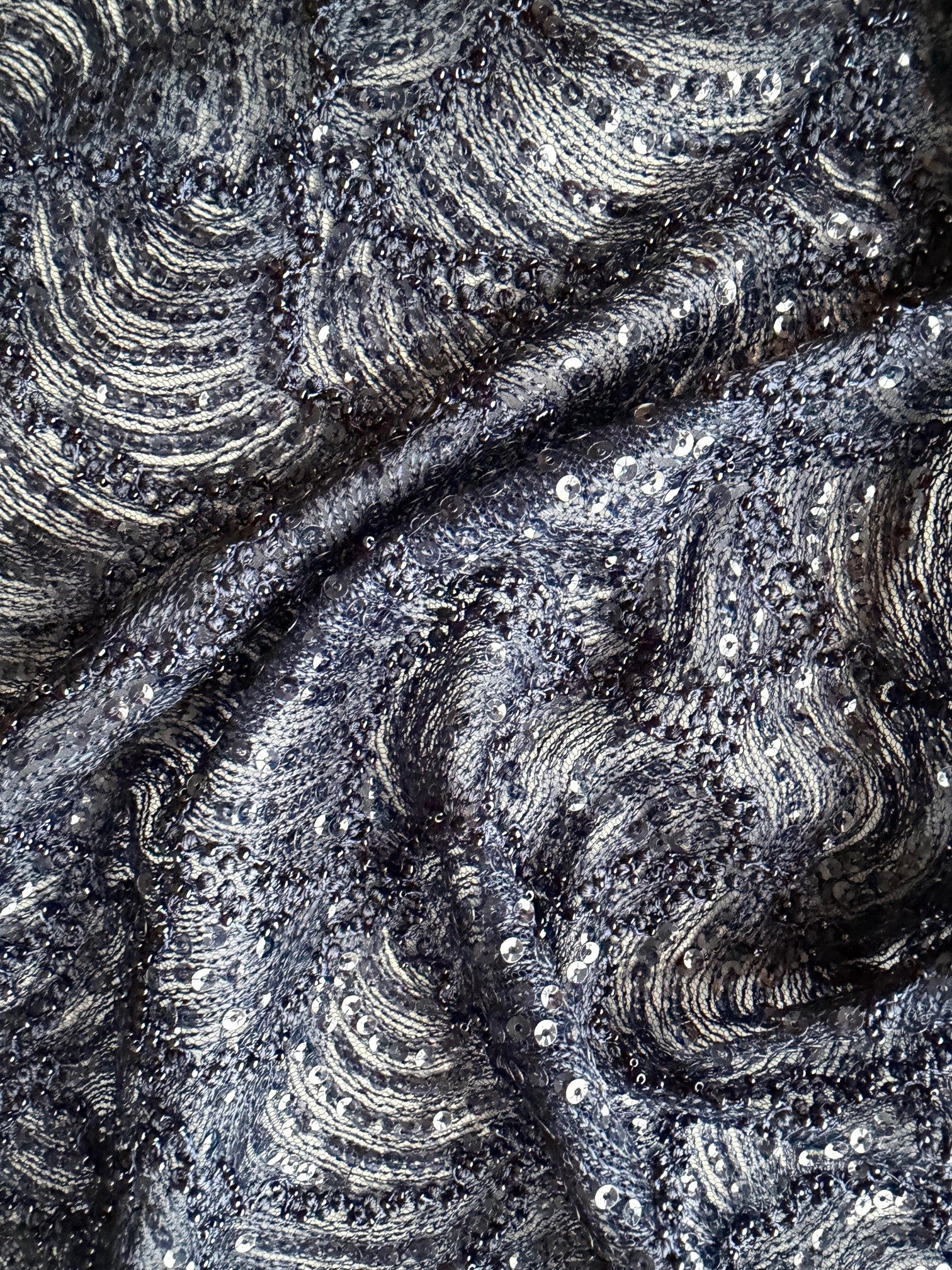 Marineblauer, 3D-bestickter Perlen-Tüll - EB1021