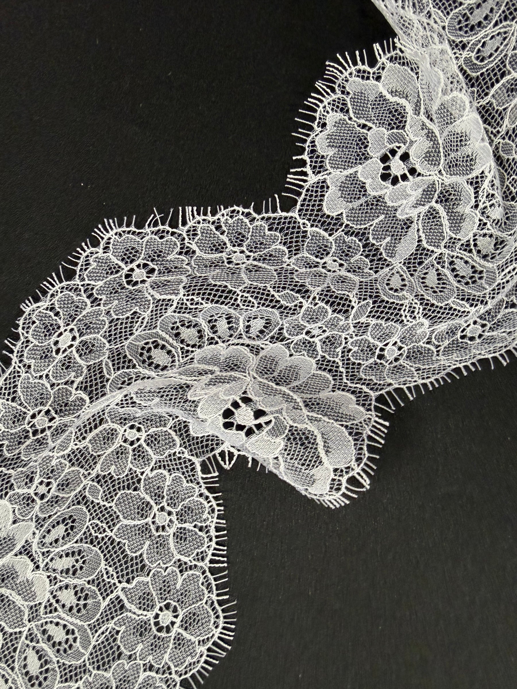 White Raschel Lace Trim - T645