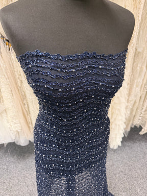 Marineblaue Perlenstickerei - P809