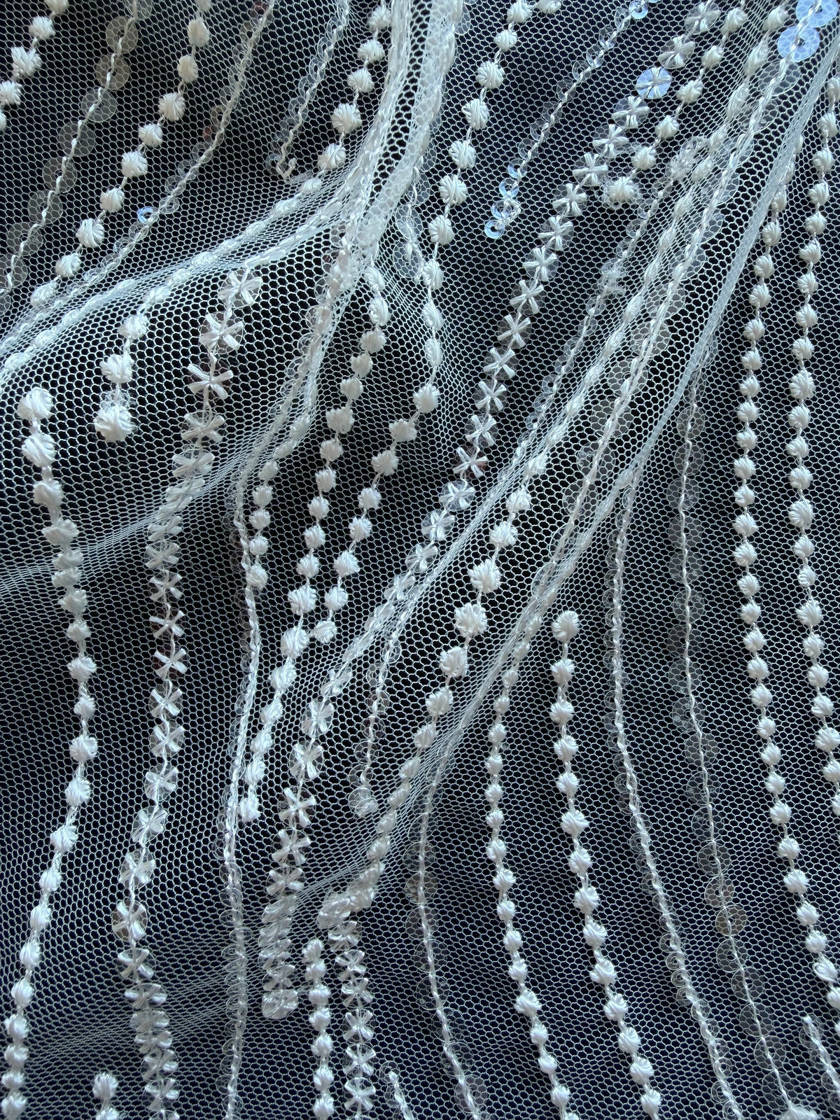 Elfenbeinfarbene Paillettenspitze - EB3011