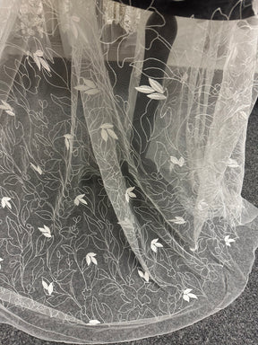 Elfenbeinfarbene bestickte Spitze - Winslett