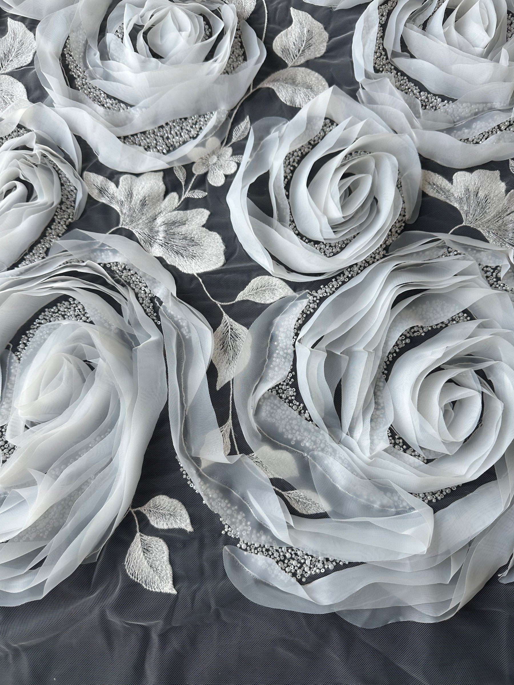 Elfenbeinfarbene 3D-gestickte Spitze – Asalla 