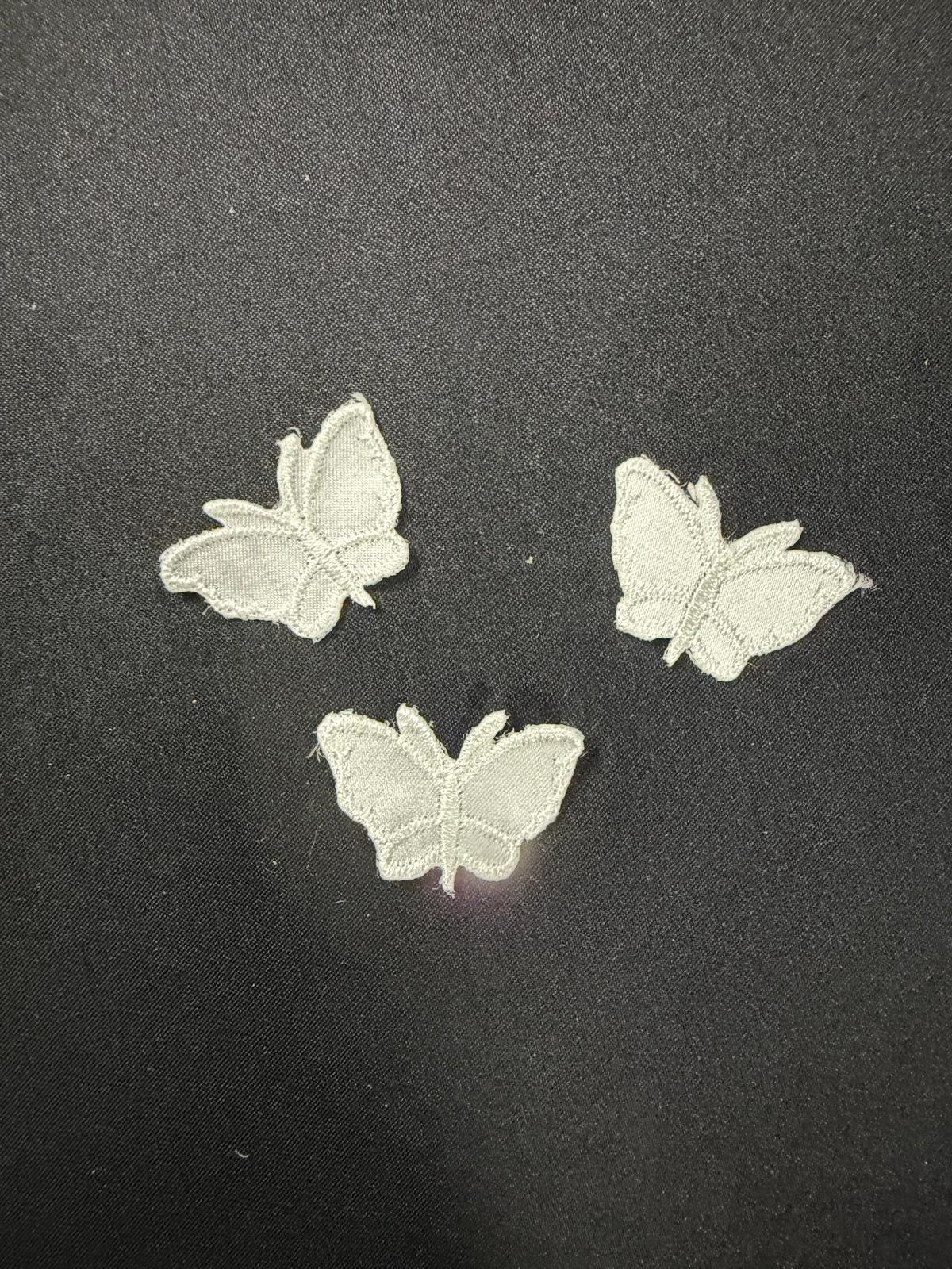 Pale Ivory Butterfly Applique - M3