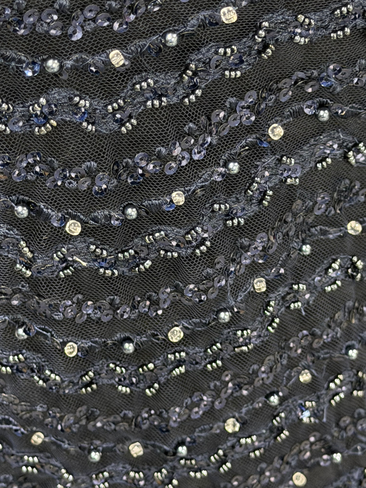Marineblaue Perlenstickerei - P809
