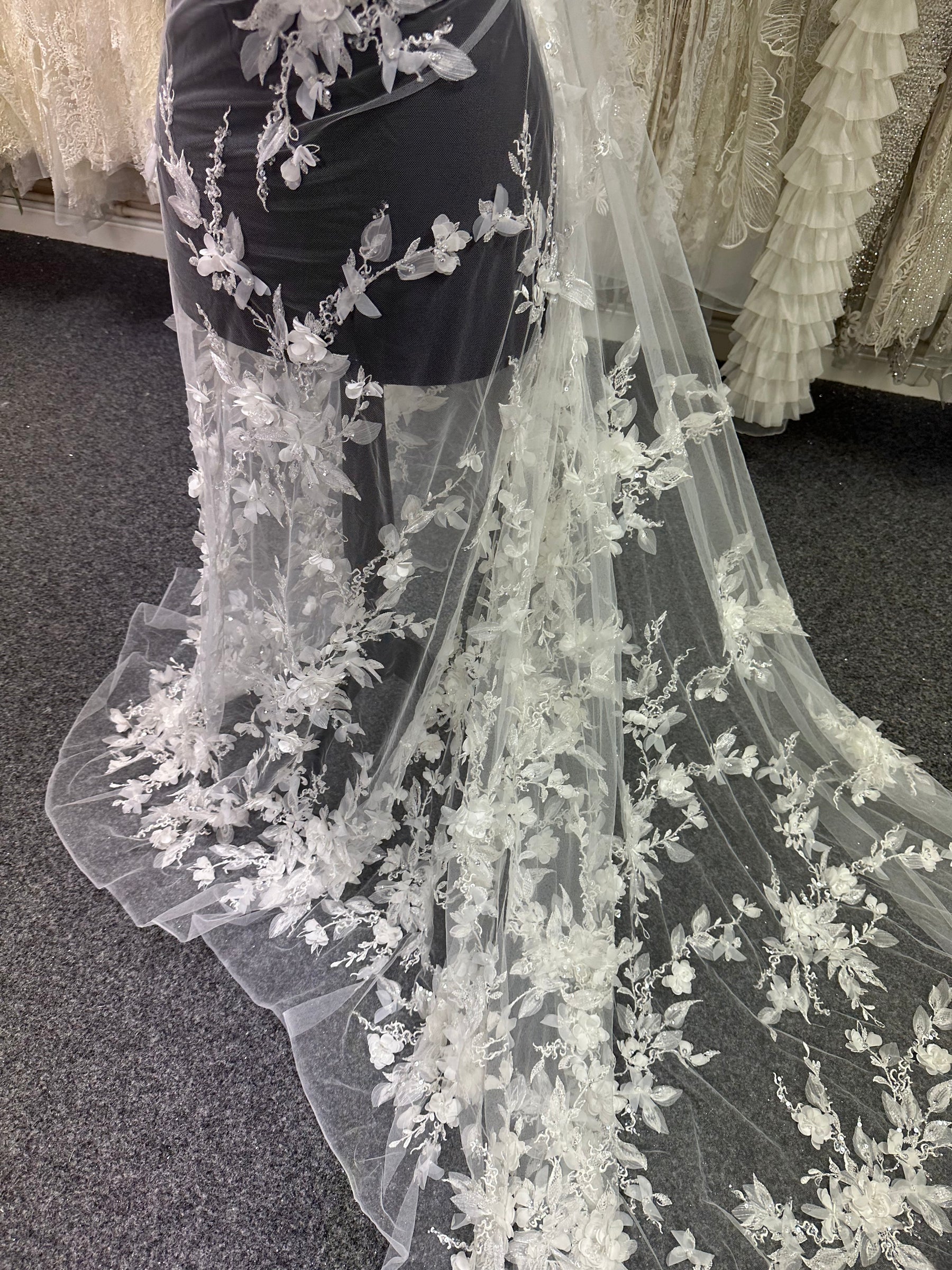 Ivory 3D Flower Lace - Oktober