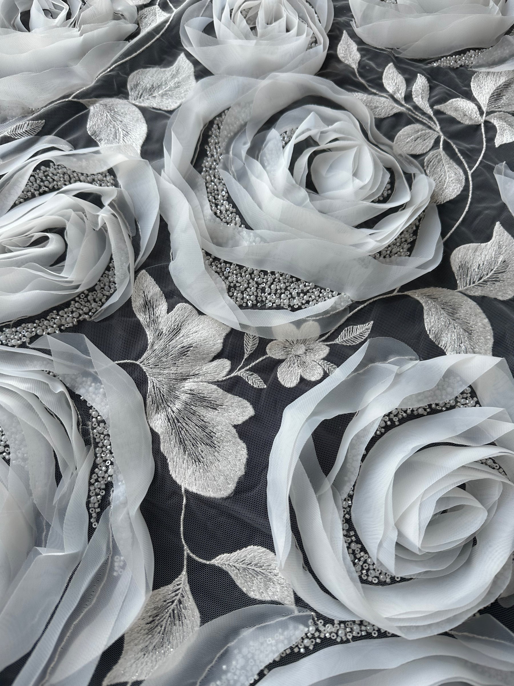 Elfenbeinfarbene 3D-gestickte Spitze – Asalla 