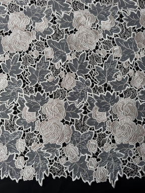 Elfenbein und rosa Spitze – LB4004