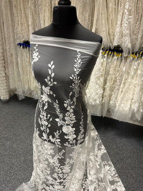 Elfenbeinfarbene Paillettenstickerei-Spitze - Lucien