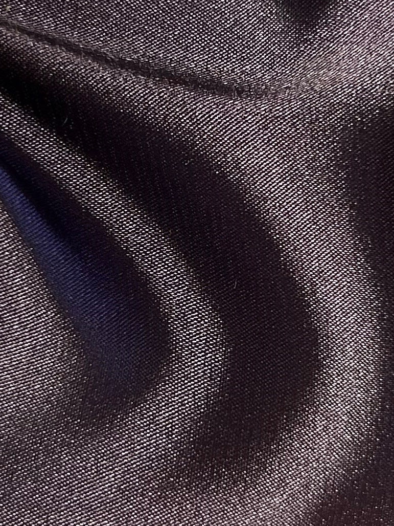 Aubergine Polyester-Stretch-Satin (140 cm/55 Zoll) – Empathie
