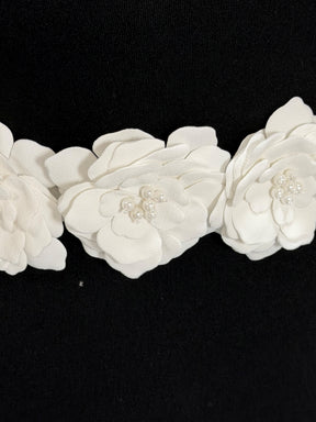 Elfenbein-Blumenapplikation – Avon Large