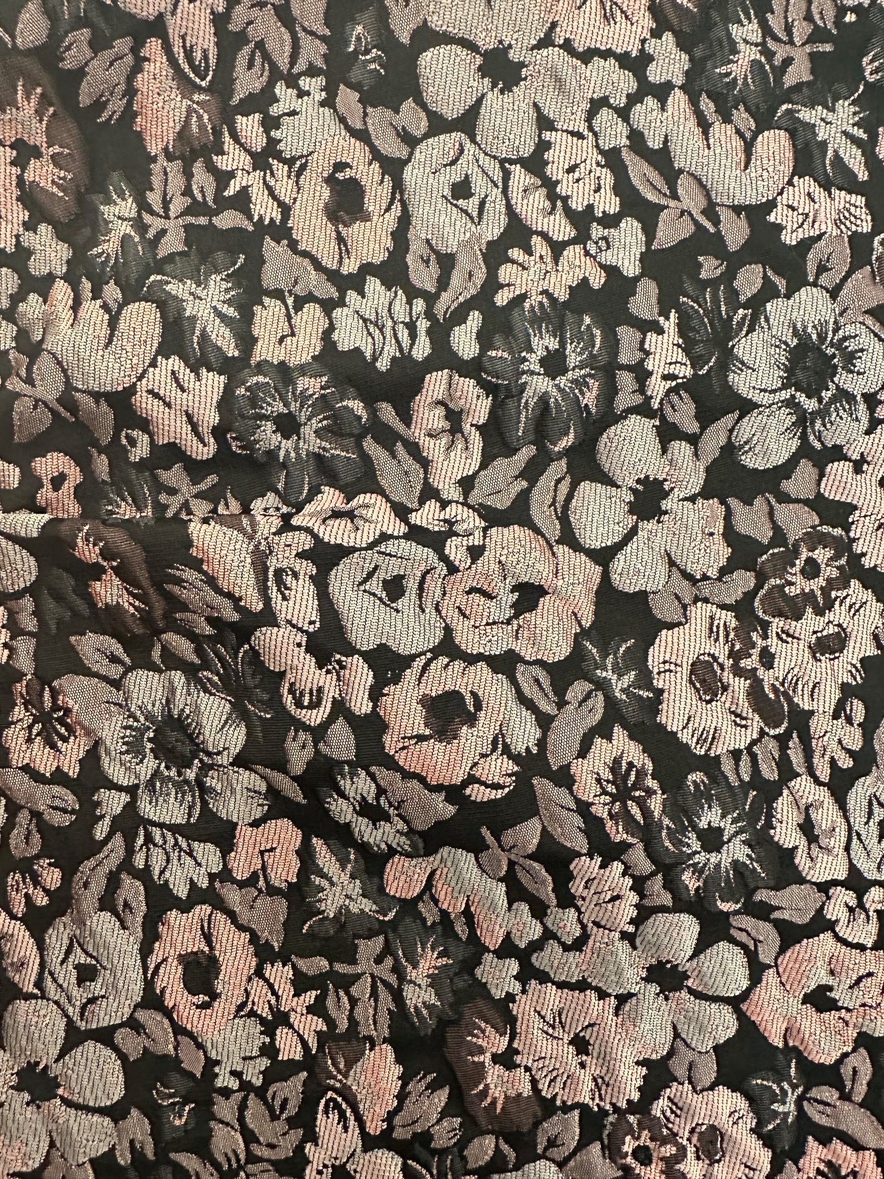 Rosa Cloqué-Brokat - Bella (CF)