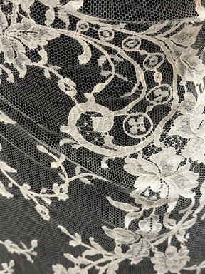 Elfenbein-Chantilly-Spitze - Banilto