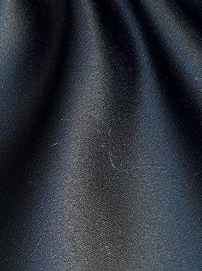 Schwarzer Polyestersatin - Moldawien
