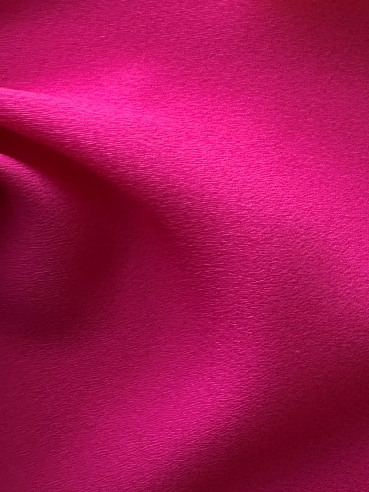 Kirschroter Polyester-Georgette - Immobile