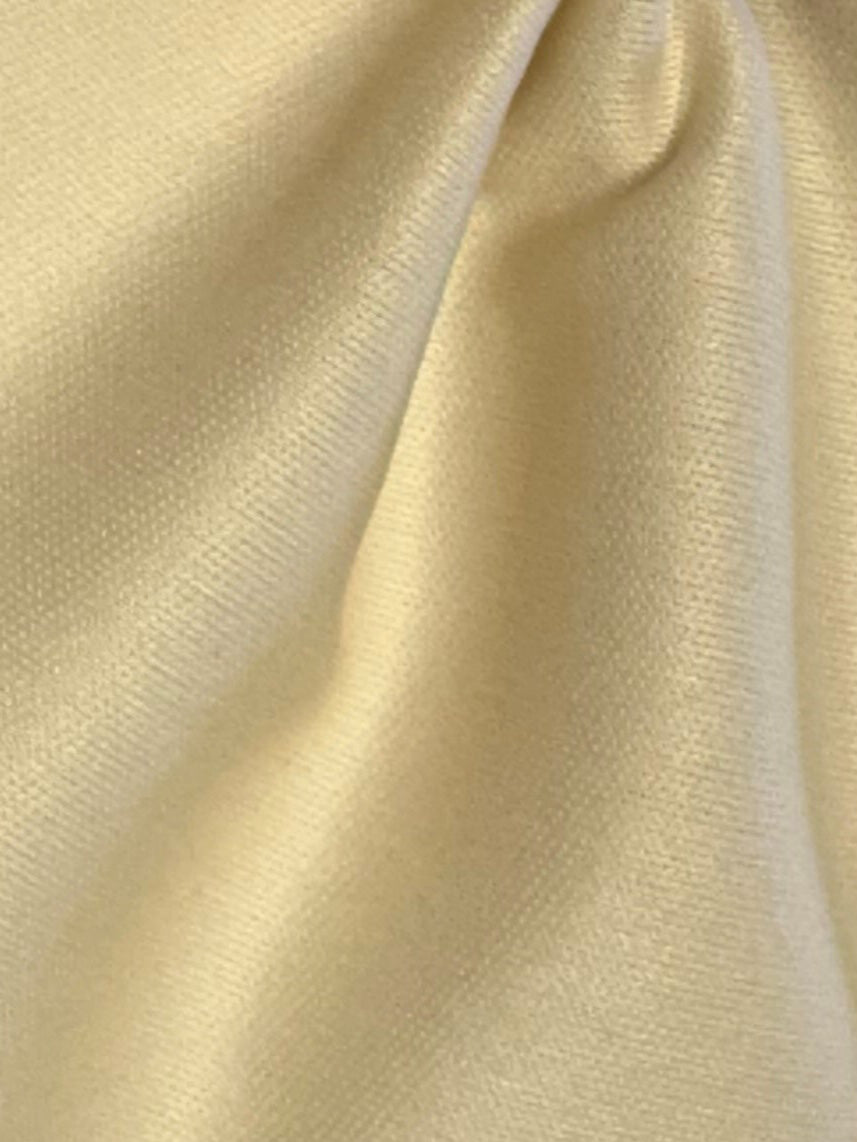 Champagnerfarbener gestrickter Polyester-Futterstoff – Litauen