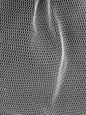 Cremefarbener, schlichter Tüll - Victoria (CF)