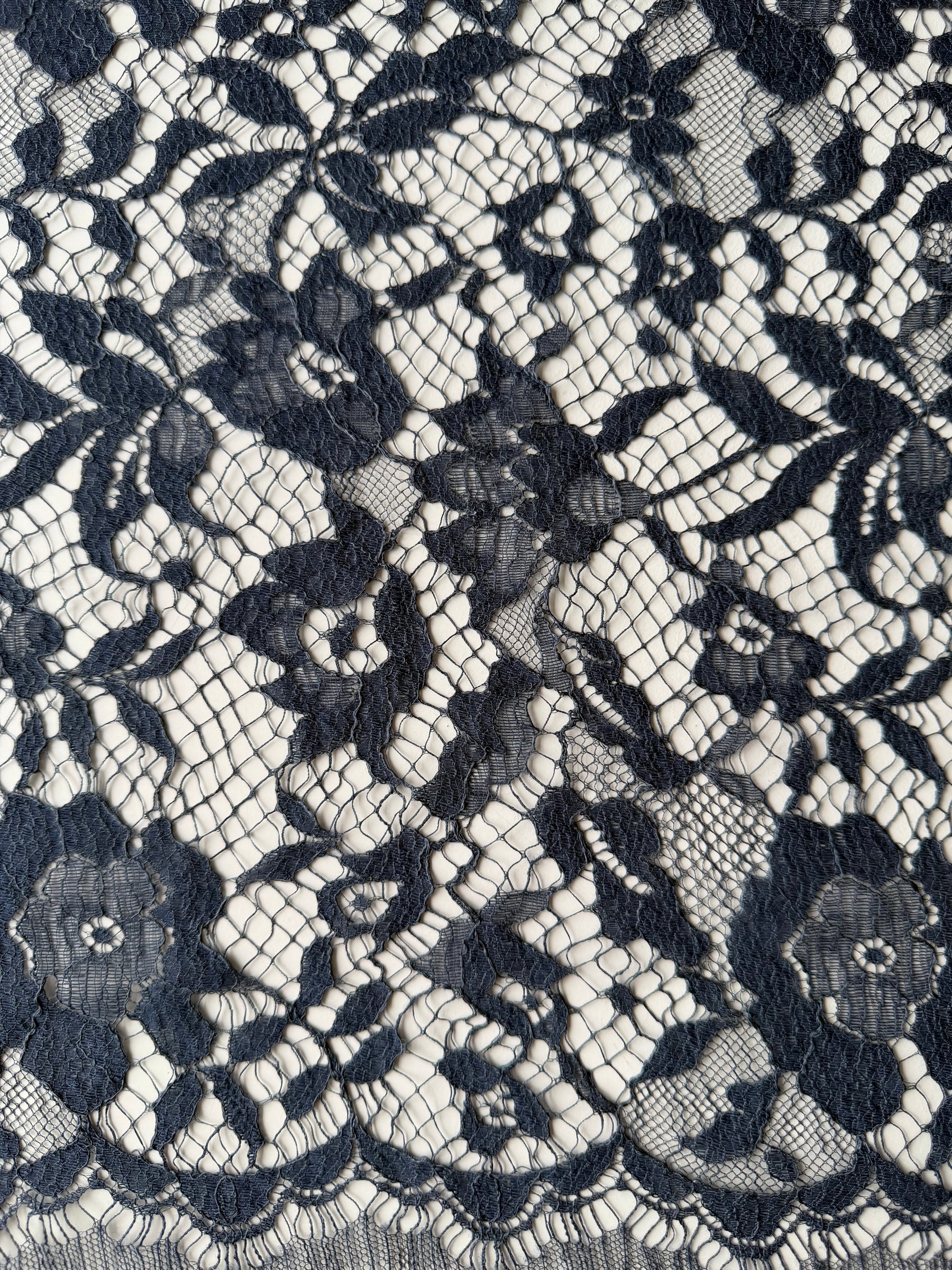 Marineblauer Seiden-Woll-Italian-Lace - P269