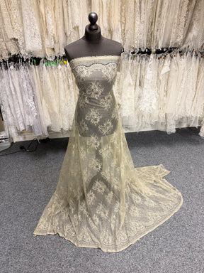 Taupe 100% Seide Italienische Spitze - P272
