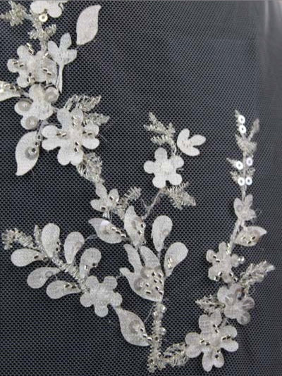 Champagner/Silber bestickter Tüll mit Perlen - EB1073
