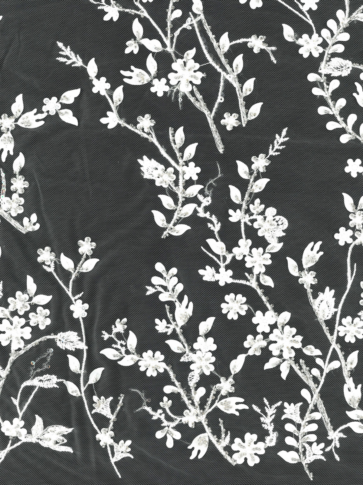 Elfenbein/Silber bestickter Tüll mit Perlen - EB1073