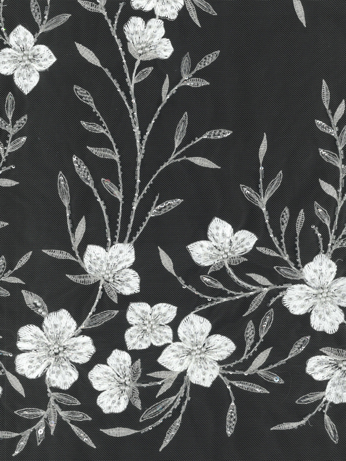 Elfenbeinfarbener, bestickter Tüll mit Perlen - EB1080