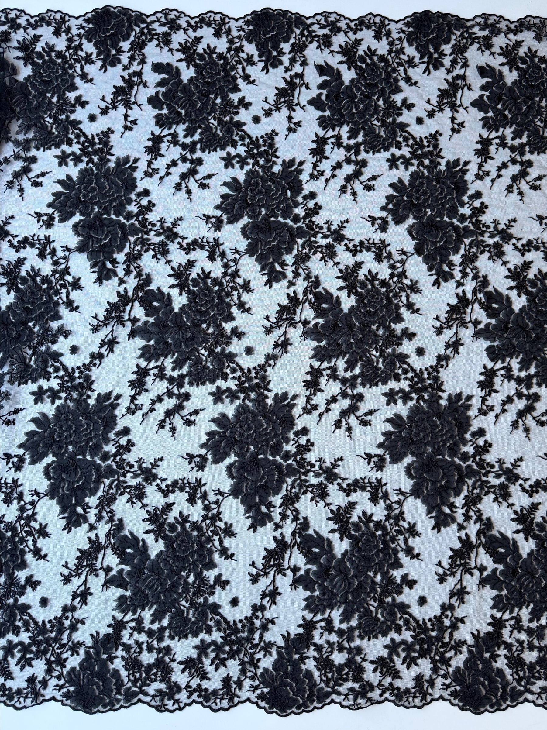 Schwarze Pailletten-Blumenspitze - EB3018