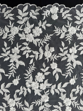 Elfenbeinfarbene bestickte Spitze - EB5031