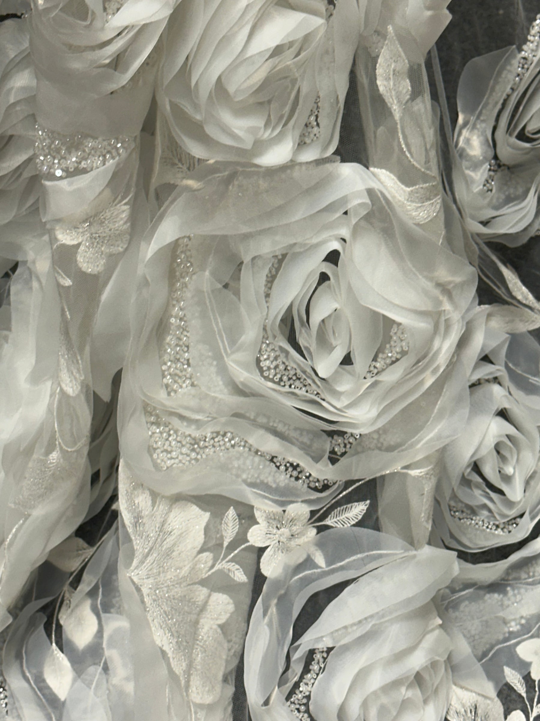 Elfenbeinfarbene 3D-gestickte Spitze – Asalla 