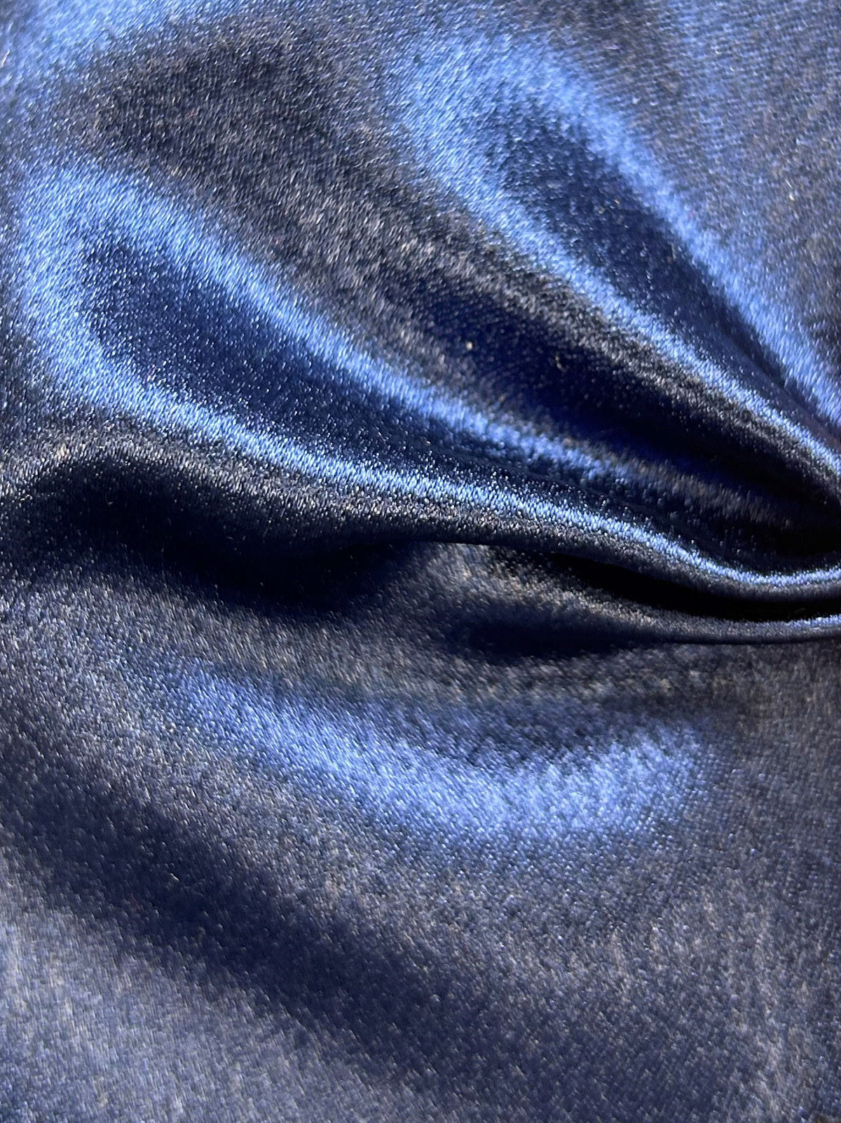 Polyester-Krepprücken-Satin in französischer Marineblau – Desire