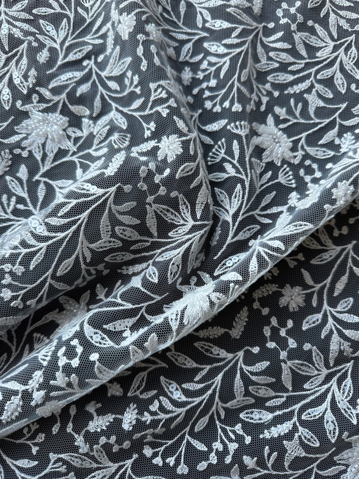 Elfenbeinfarbene Perlenstickerei-Spitze - Minka 