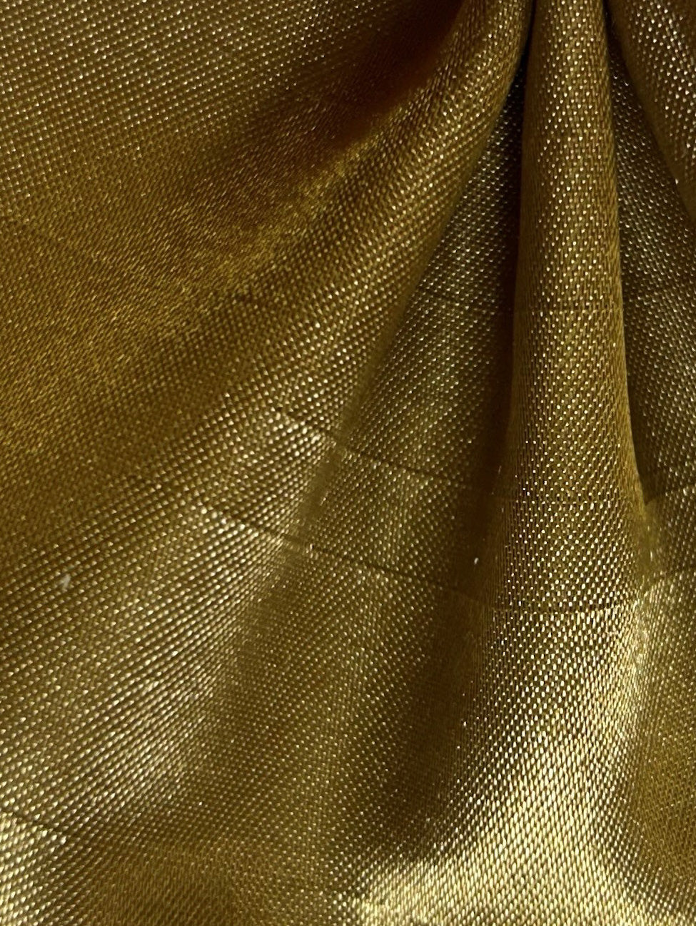 Goldfarbenes Dupion mit Polyester-Satin-Rückseite – Klarheit