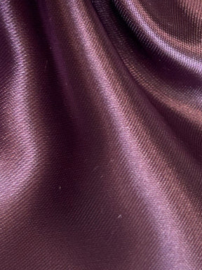 Weinroter Polyestersatin – Ascot