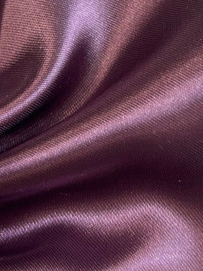 Weinroter Polyestersatin – Ascot