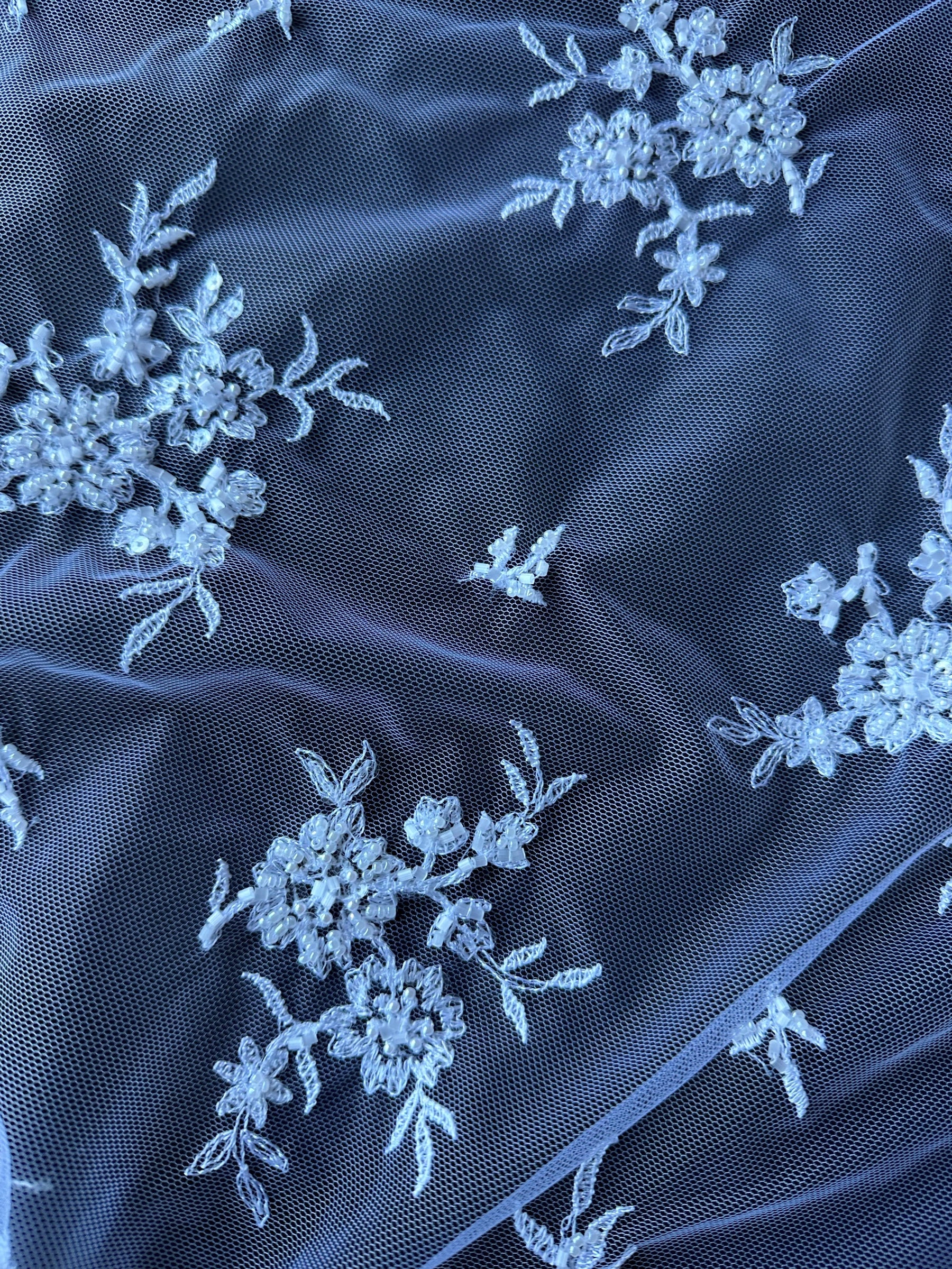 Weiße Perlenspitze - Ream