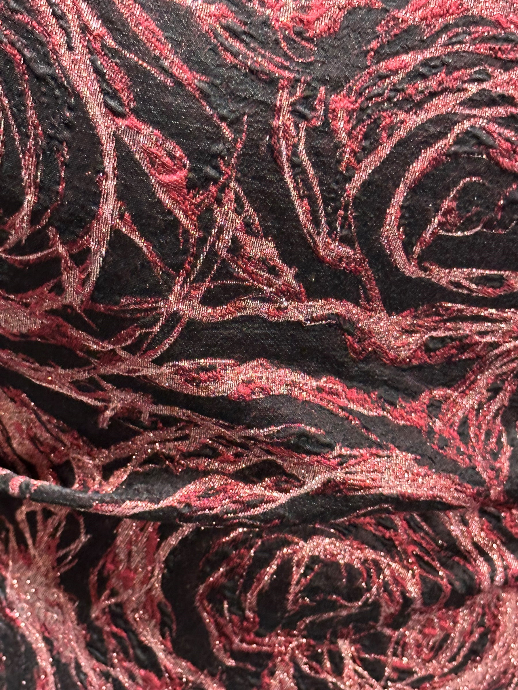 Roter Jacquard-Blumenbrokat - Hijack