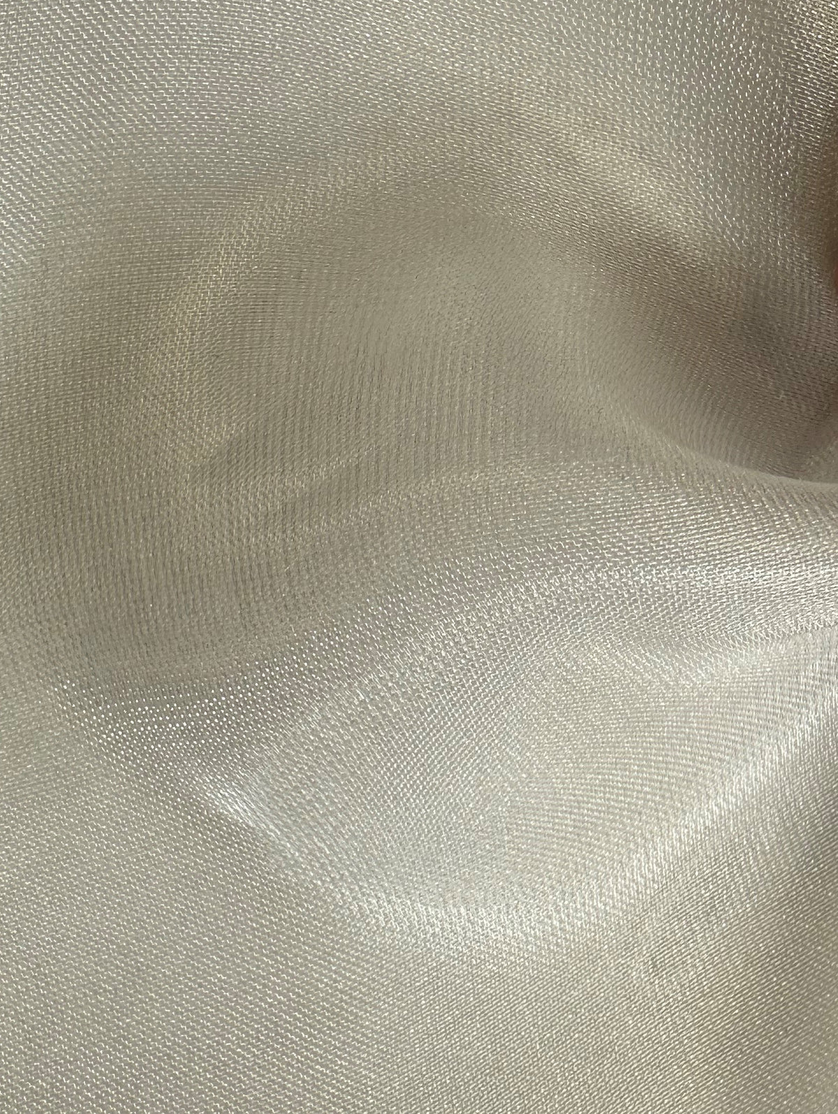 Glänzender Poly/Nylon-Chiffon (150 cm/59 Zoll) – Demut