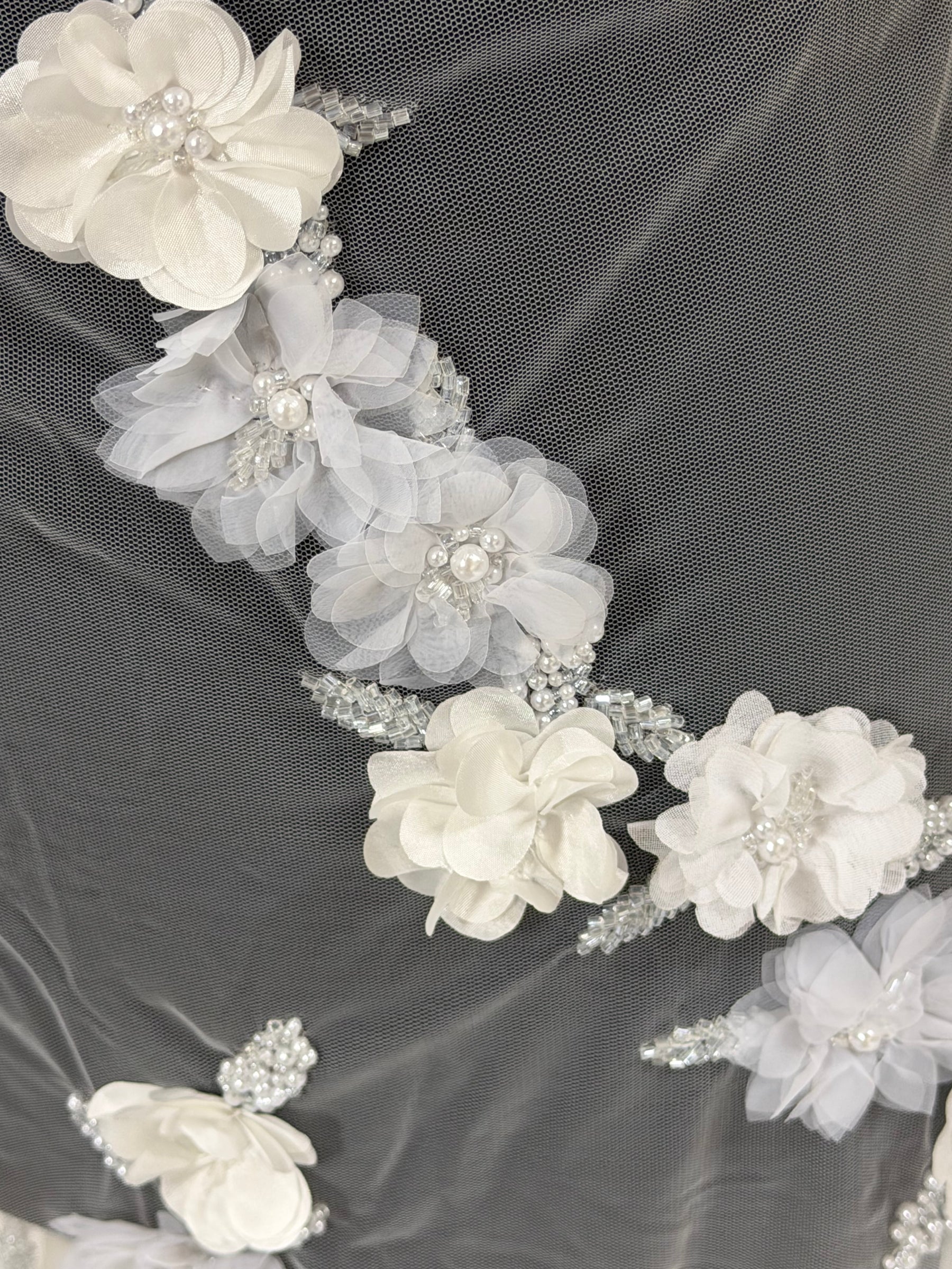 Ivory 3D Lace - Fincola