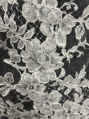 Ivory Corded Chantilly Lace Trim - Rio