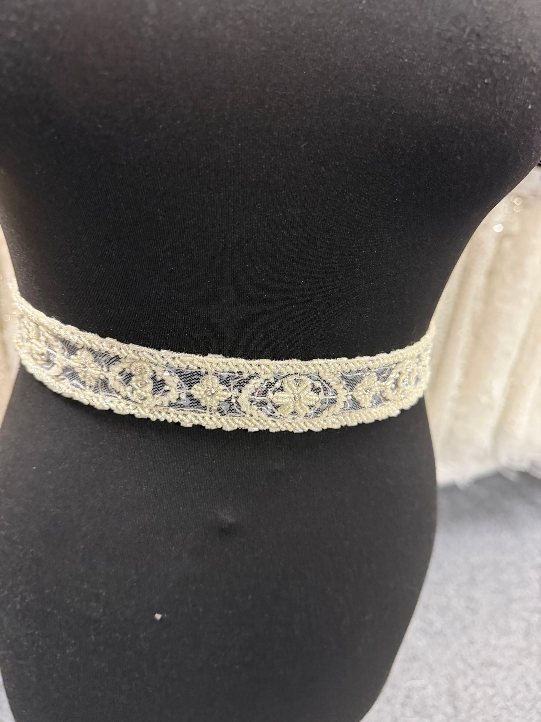 Ivory Beaded Lace Trim - T132