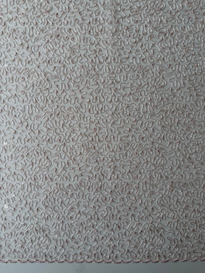 Antikrosenbestickter Paillettentüll – EB3001