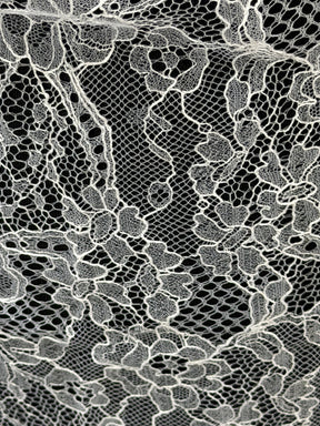 White Leavers Lace - P884