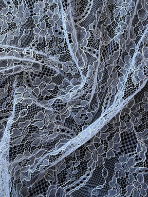 White Leavers Lace - P884