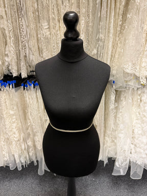 Goldkristall mit transparentem Perlenrand – T980