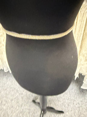 Goldkristall mit transparentem Perlenrand – T980