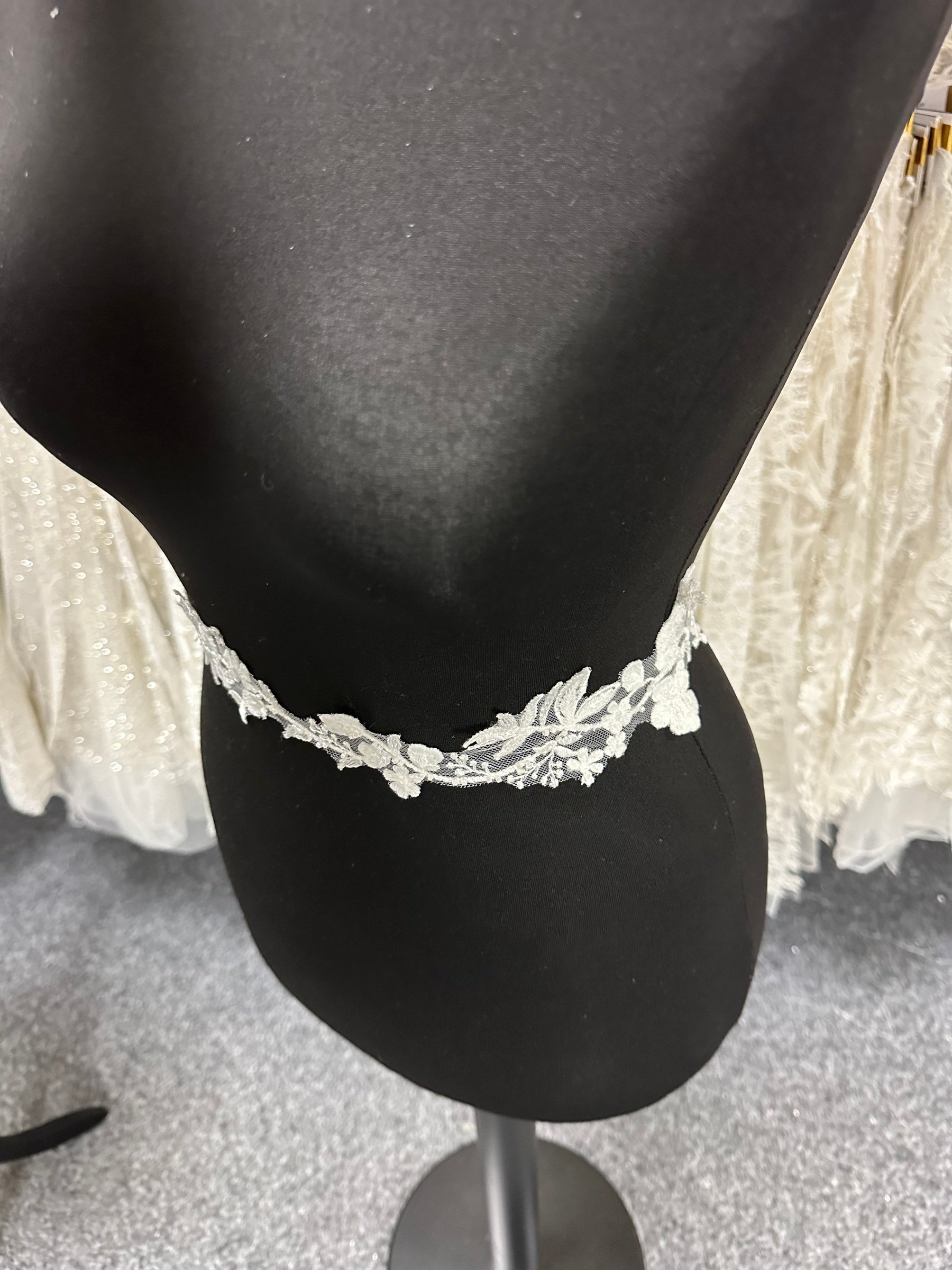 Elfenbeinfarbene Perlenspitzenborte - EF2006