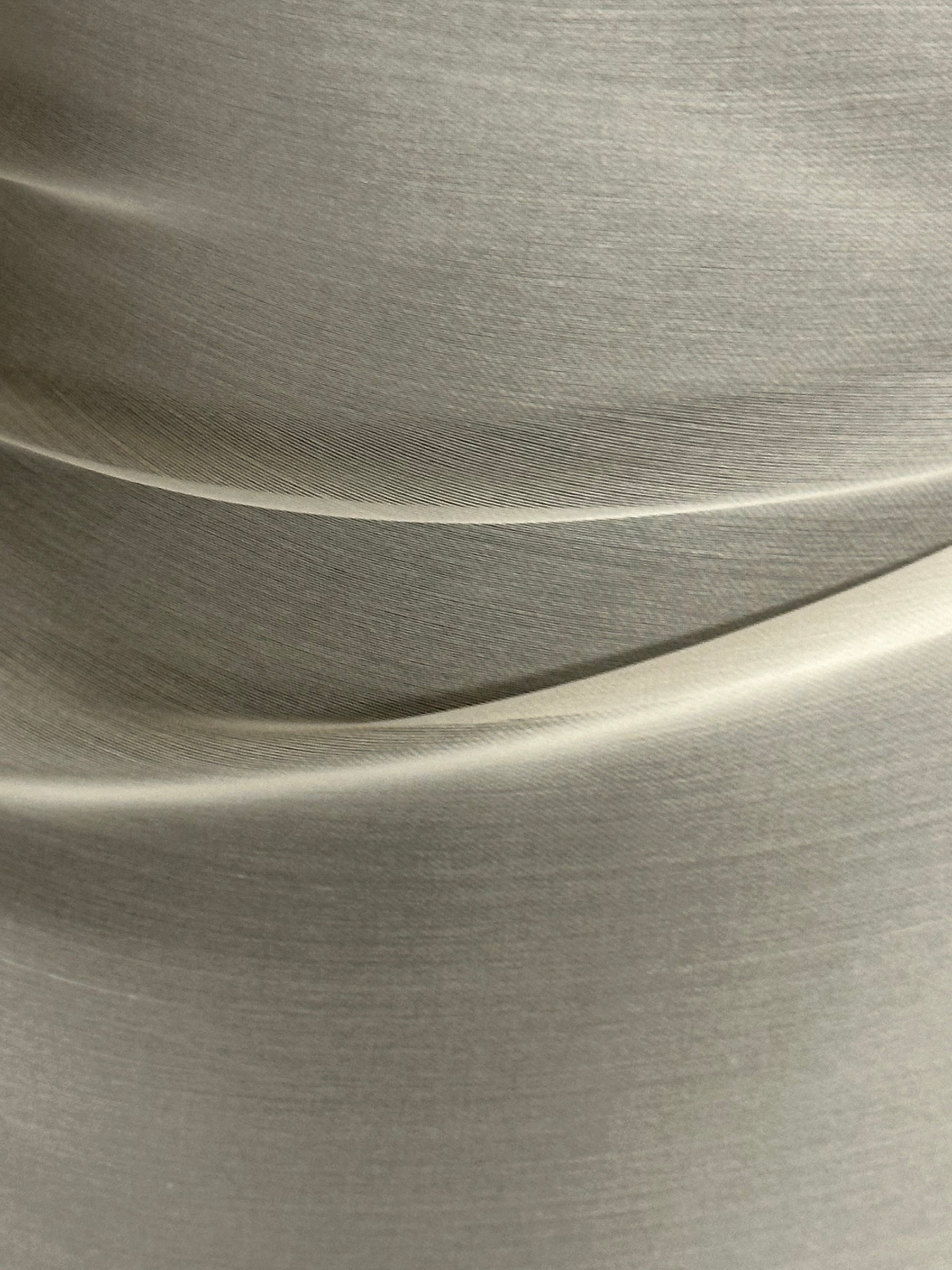 Elfenbeinfarbener Seidensatin-Organza - P771