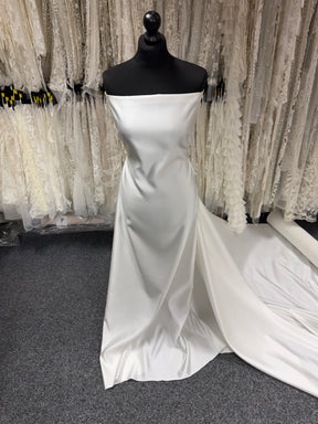 S Ivory Eco Duchess Satin - PB1011