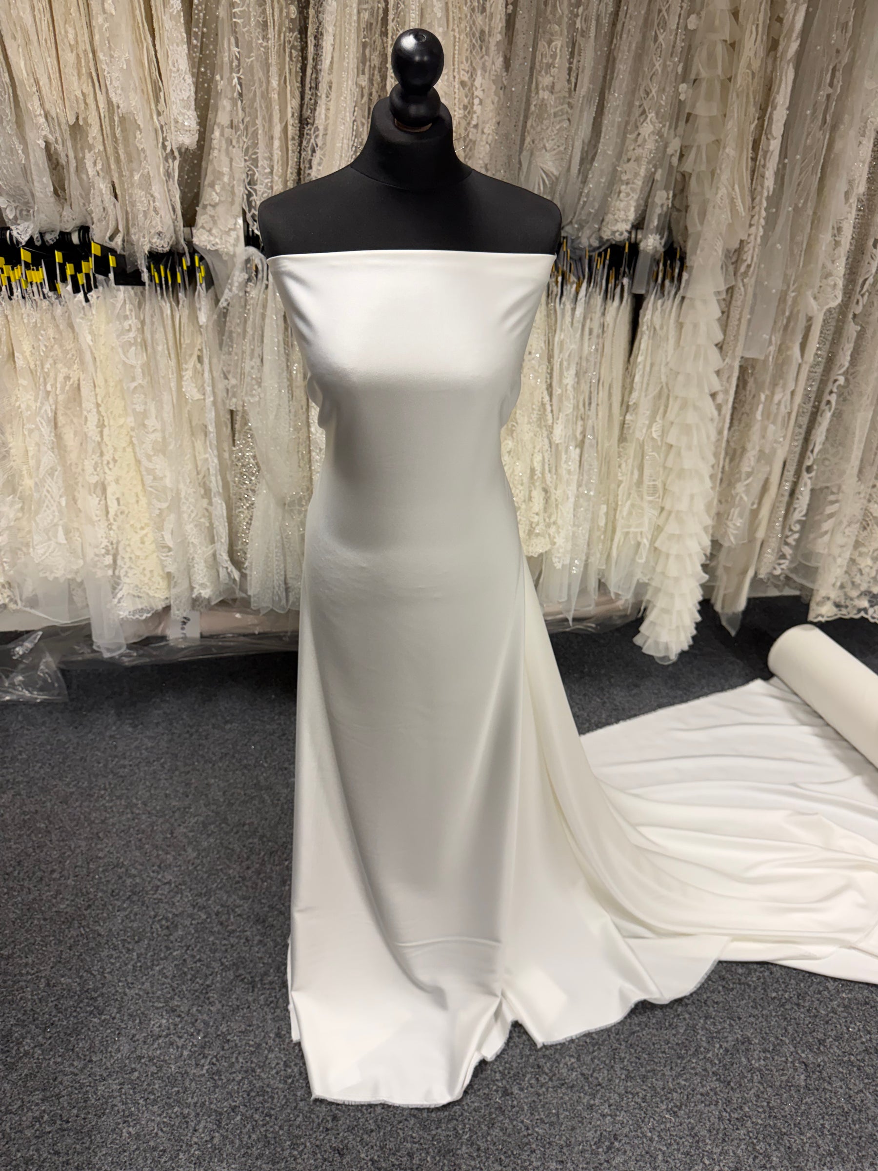 S Elfenbein Schwerer Weicher Satin - PB1014