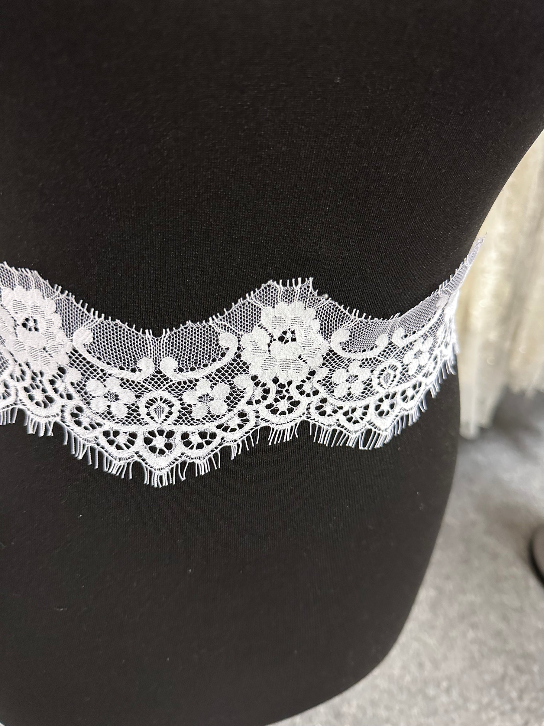 Weiße Spitzenborte - EF4010