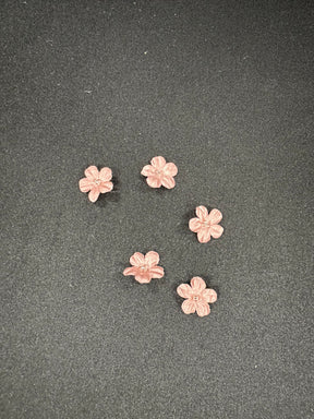 Hellrosa lasergeschnittene Blumen - M11 (Beutel mit 144 Stück)